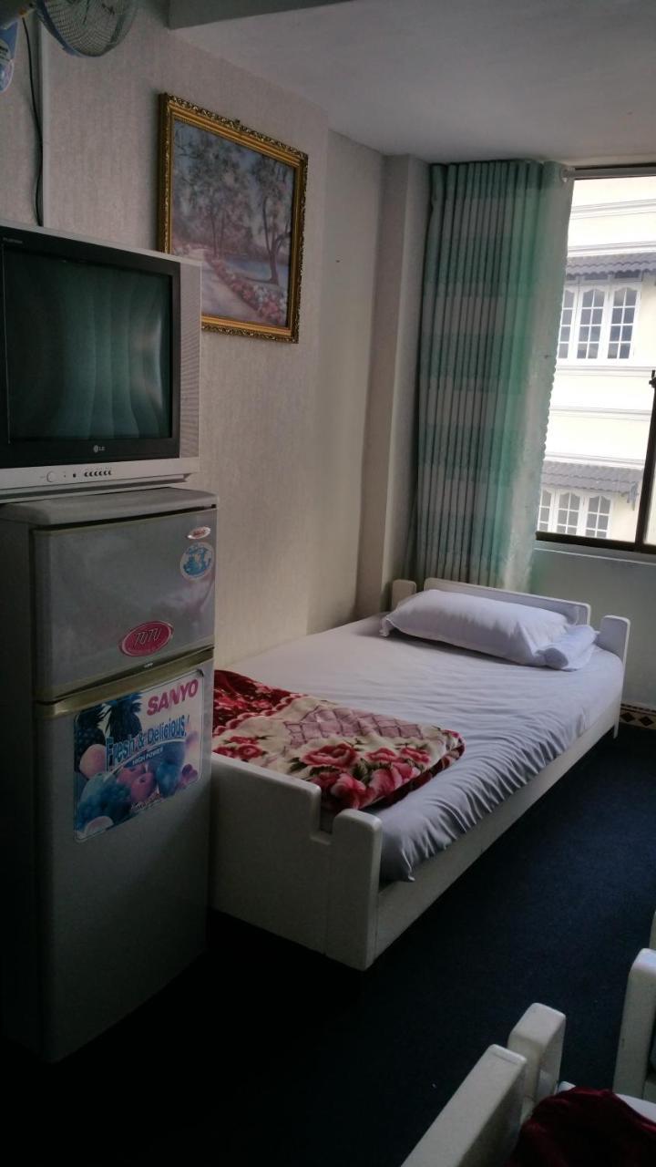 Khach San My Thoa 1 Hotel Да Лат Екстериор снимка